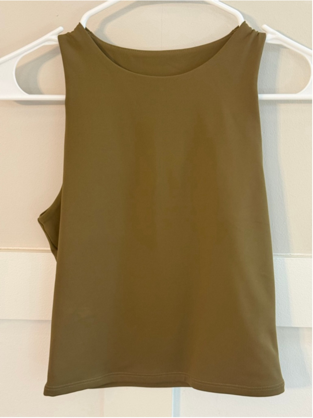 Colorfulkoala XS Olive Green Athletic Tank Top Pilates Yoga Athleisure
